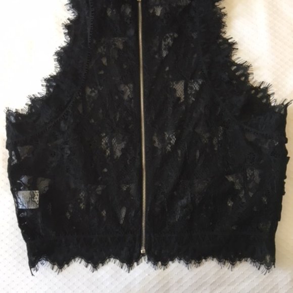 Windsor Black Lace Crop Top - Picture 2 of 3